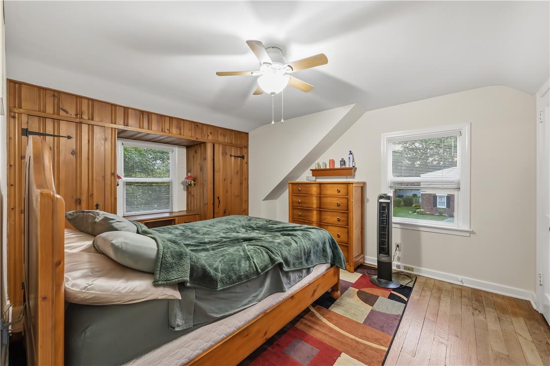 1359 North Van Buren Street