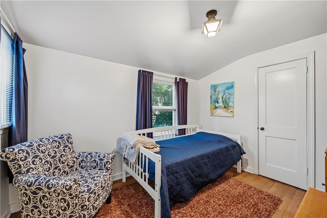 1359 North Van Buren Street