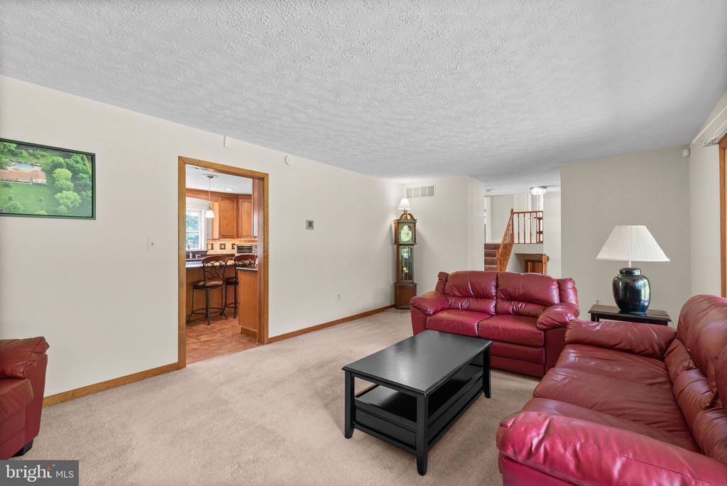 1677 Preakness Dr