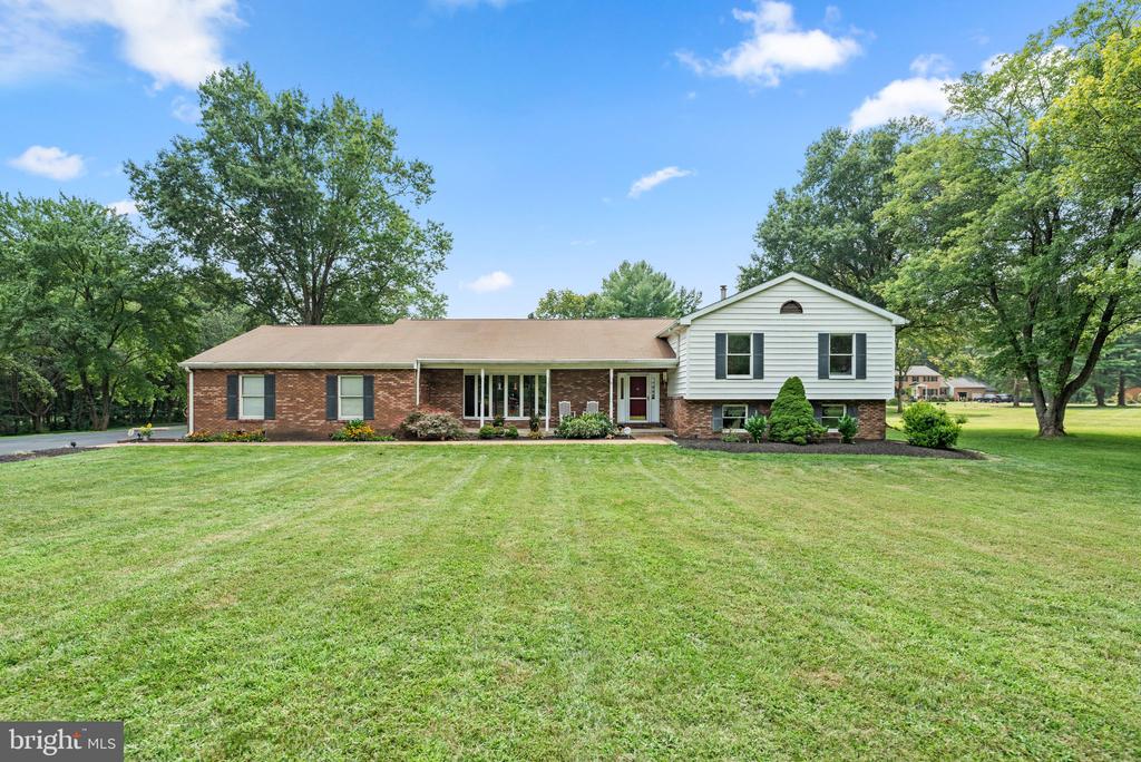 1677 Preakness Dr