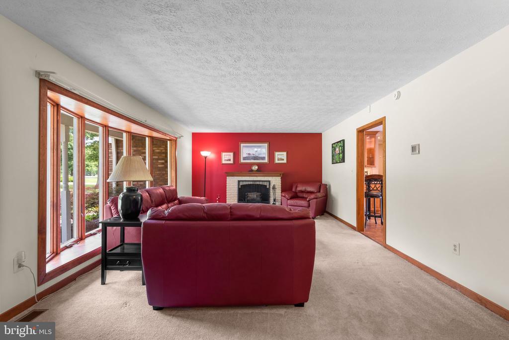 1677 Preakness Dr