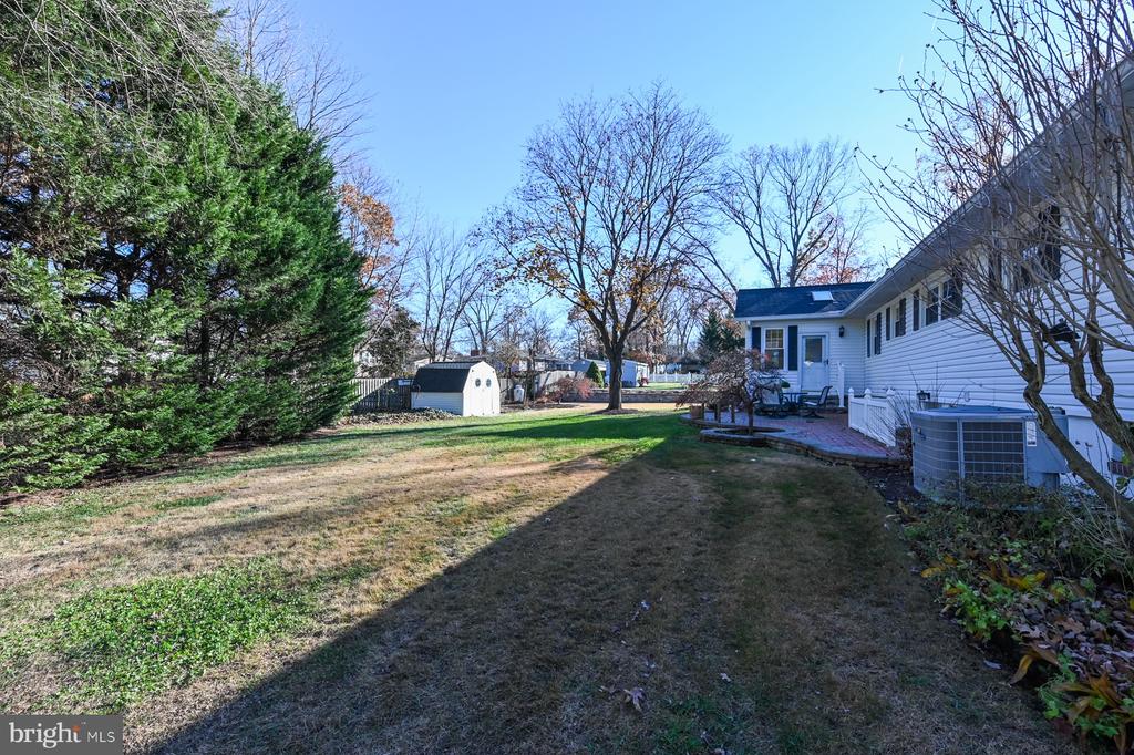 7867 CHESTNUT LEAF ROAD