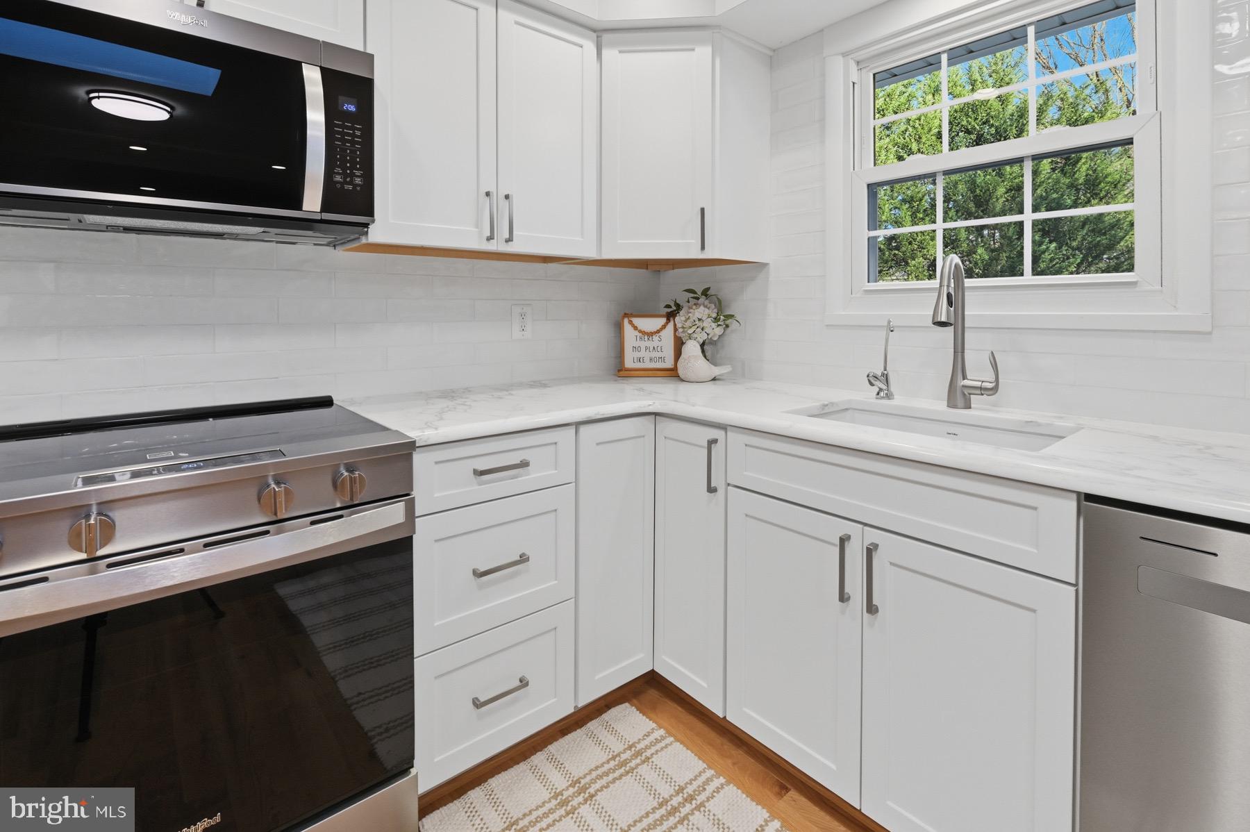 7867 CHESTNUT LEAF ROAD