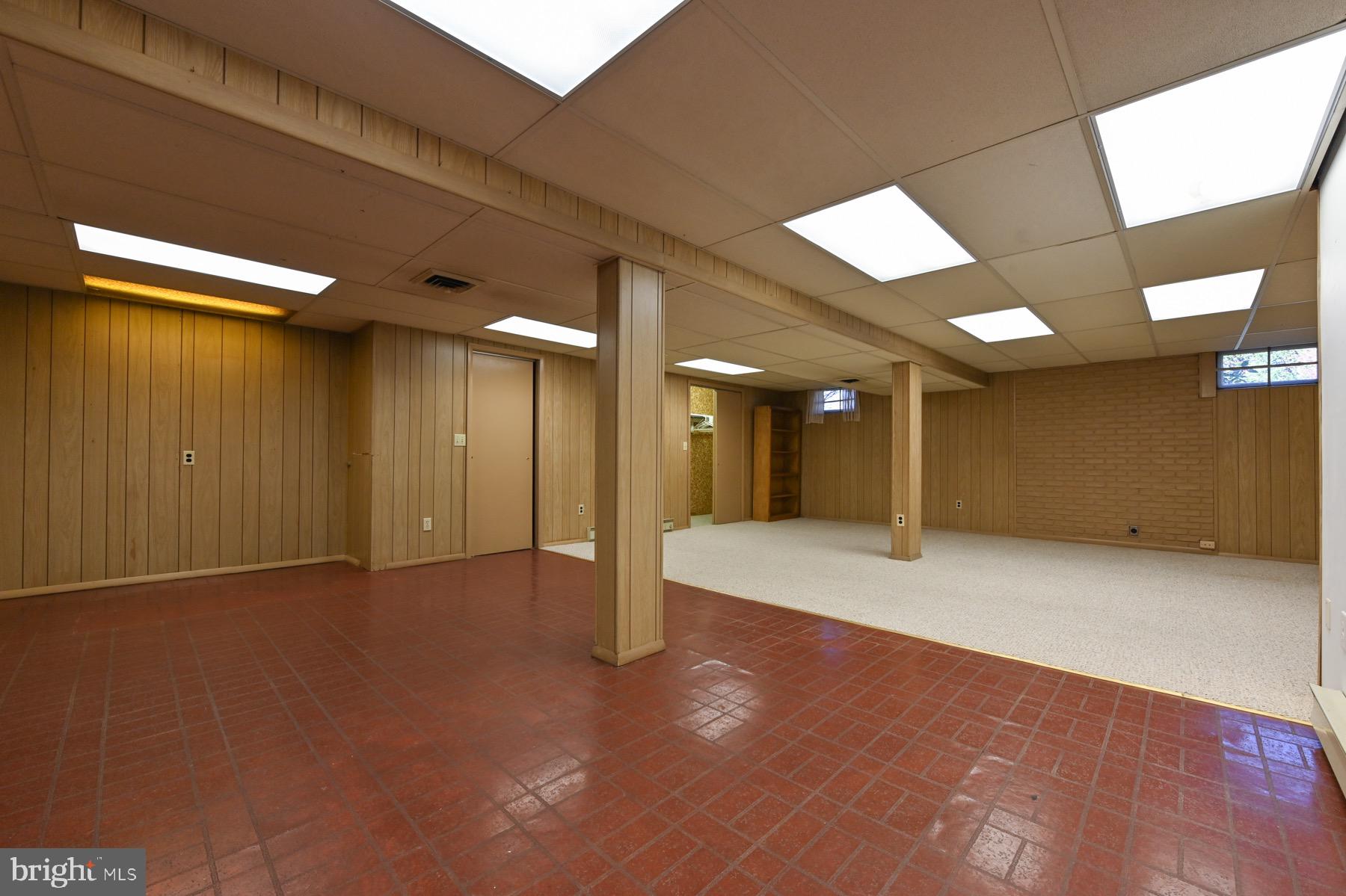 7867 CHESTNUT LEAF ROAD