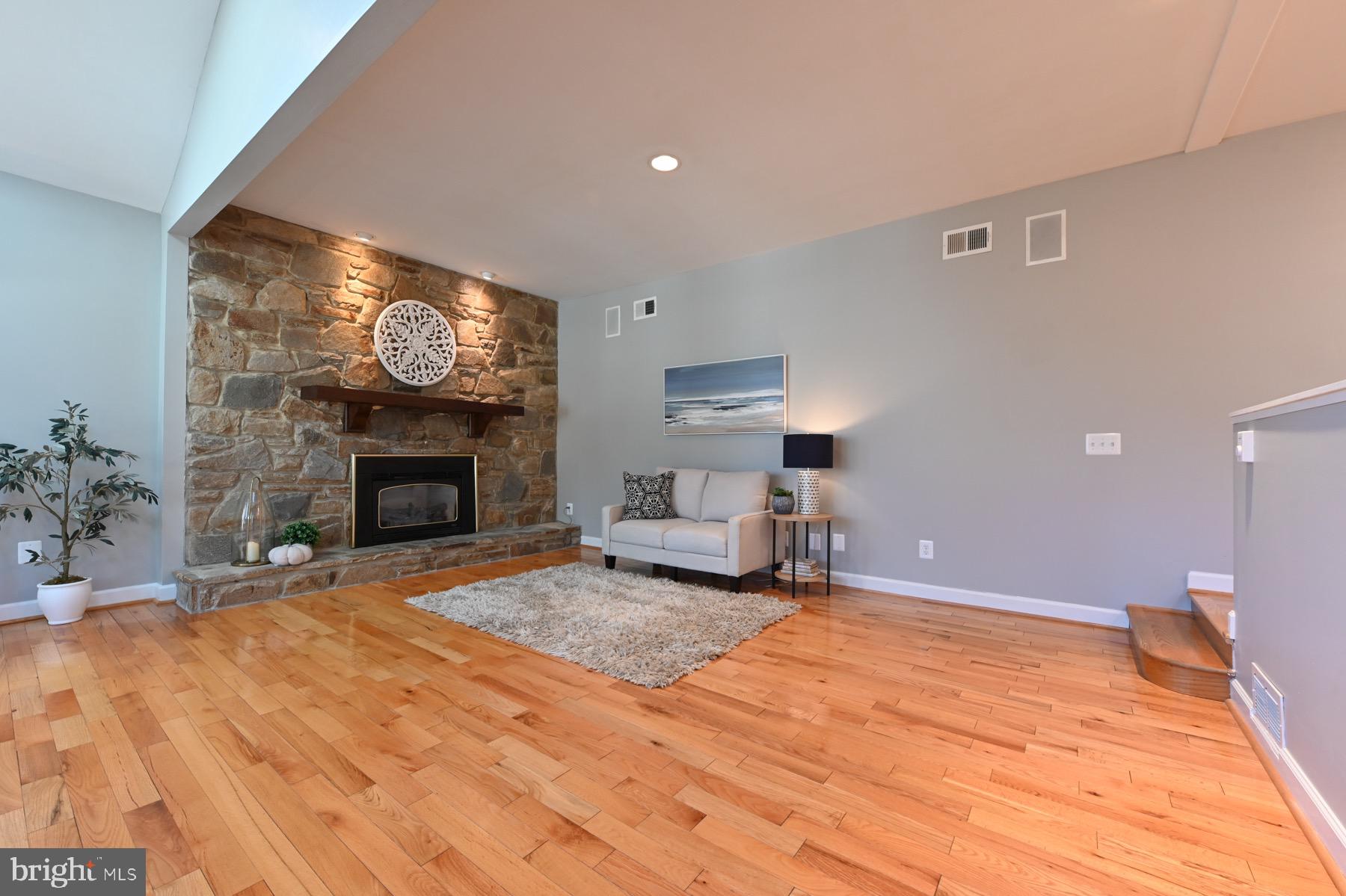 7867 CHESTNUT LEAF ROAD