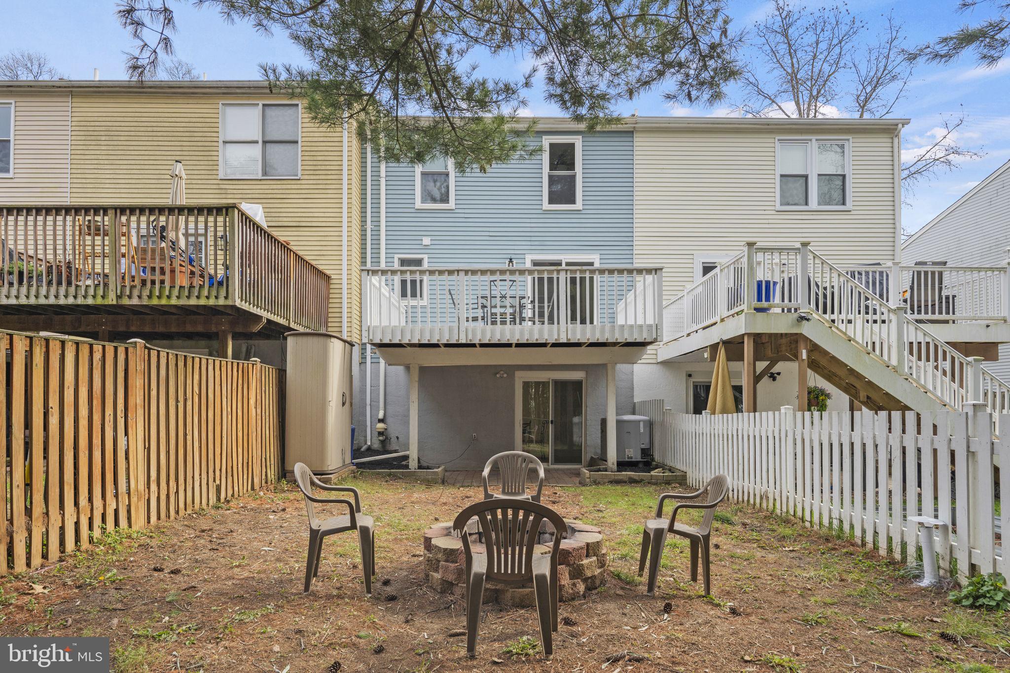 672 Saint Georges Station Rd