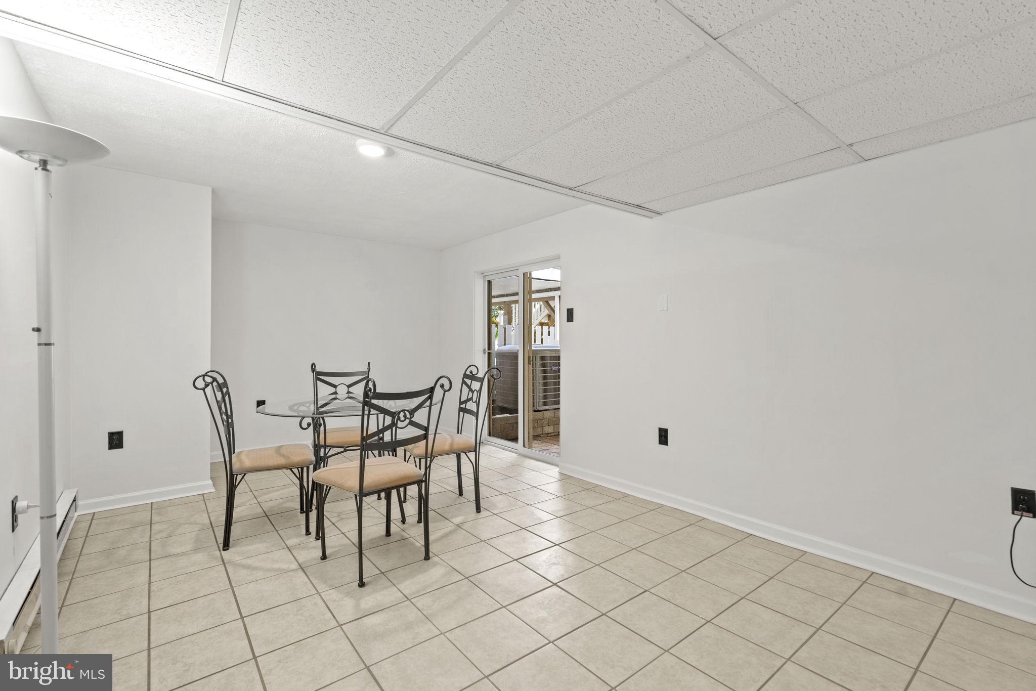 672 Saint Georges Station Rd