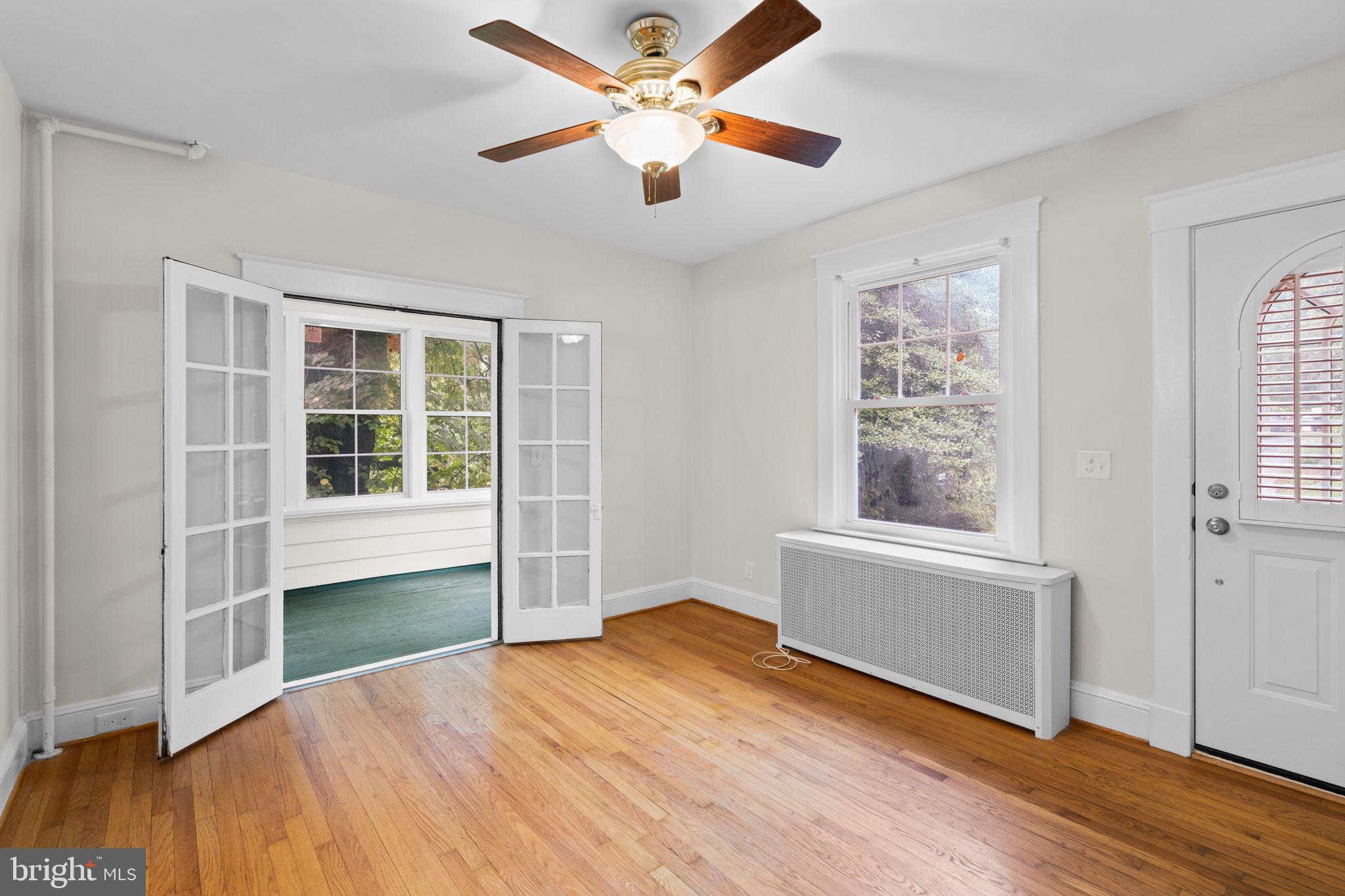 73 Cedar Ave