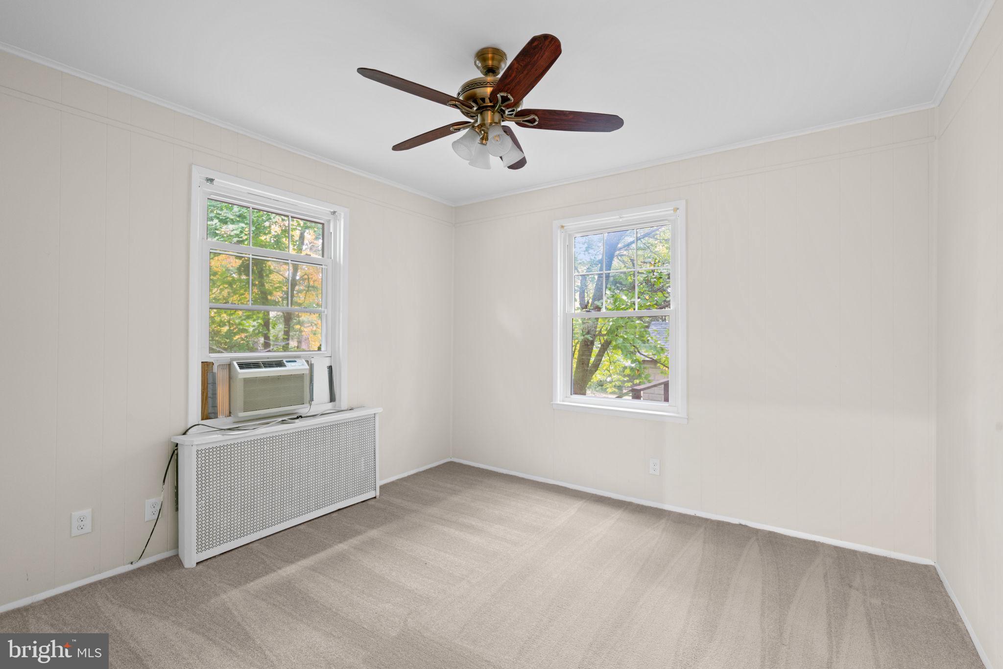 73 Cedar Ave