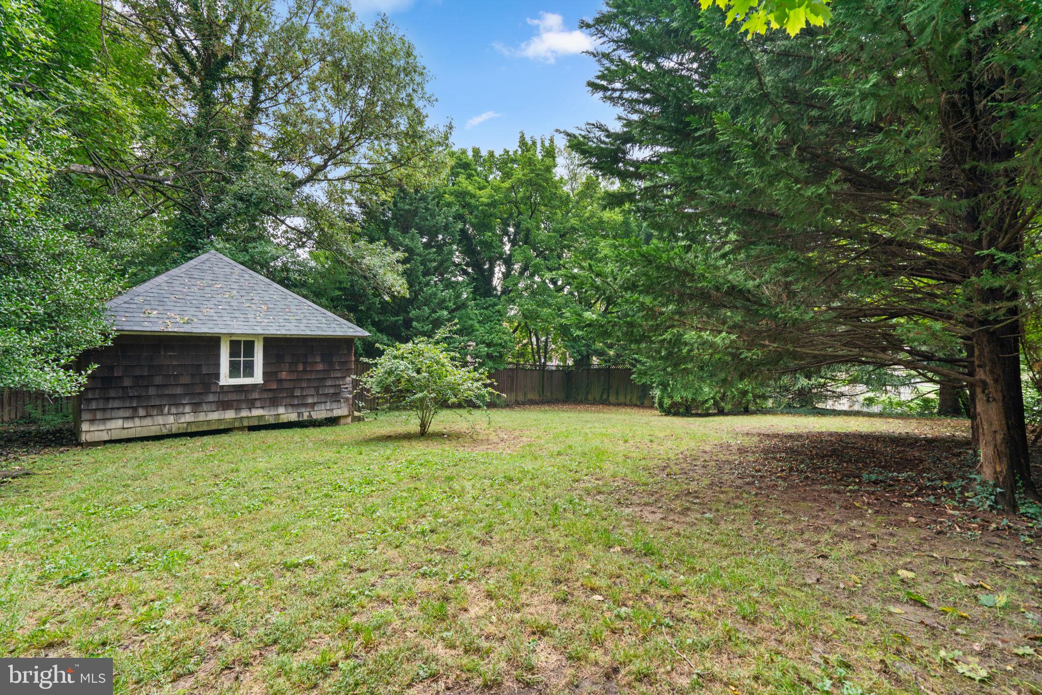 73 Cedar Ave