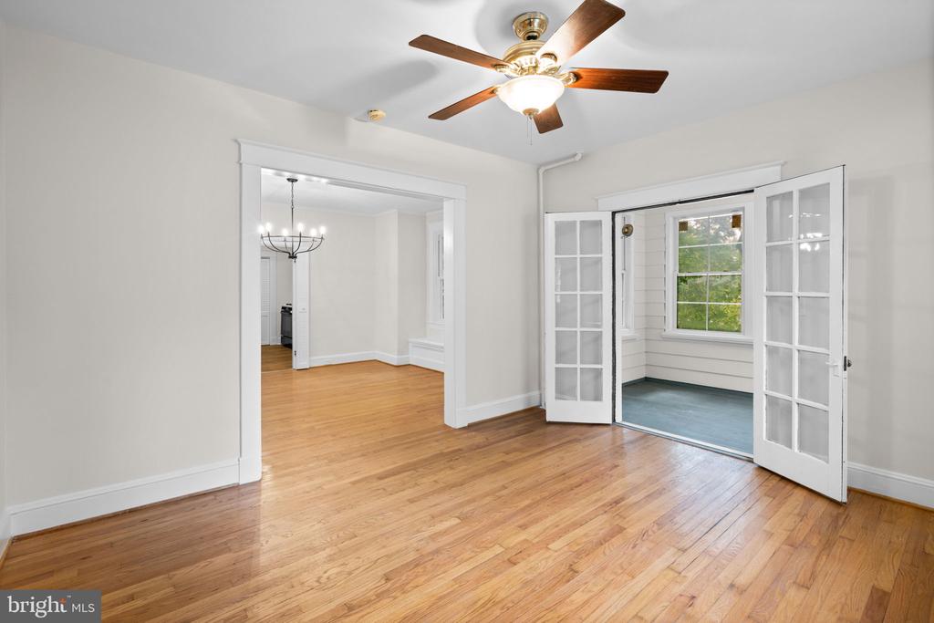 73 Cedar Ave