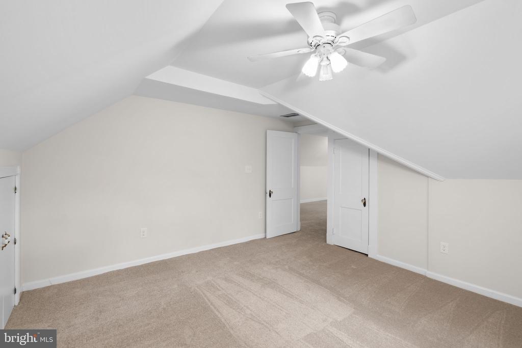 73 Cedar Ave
