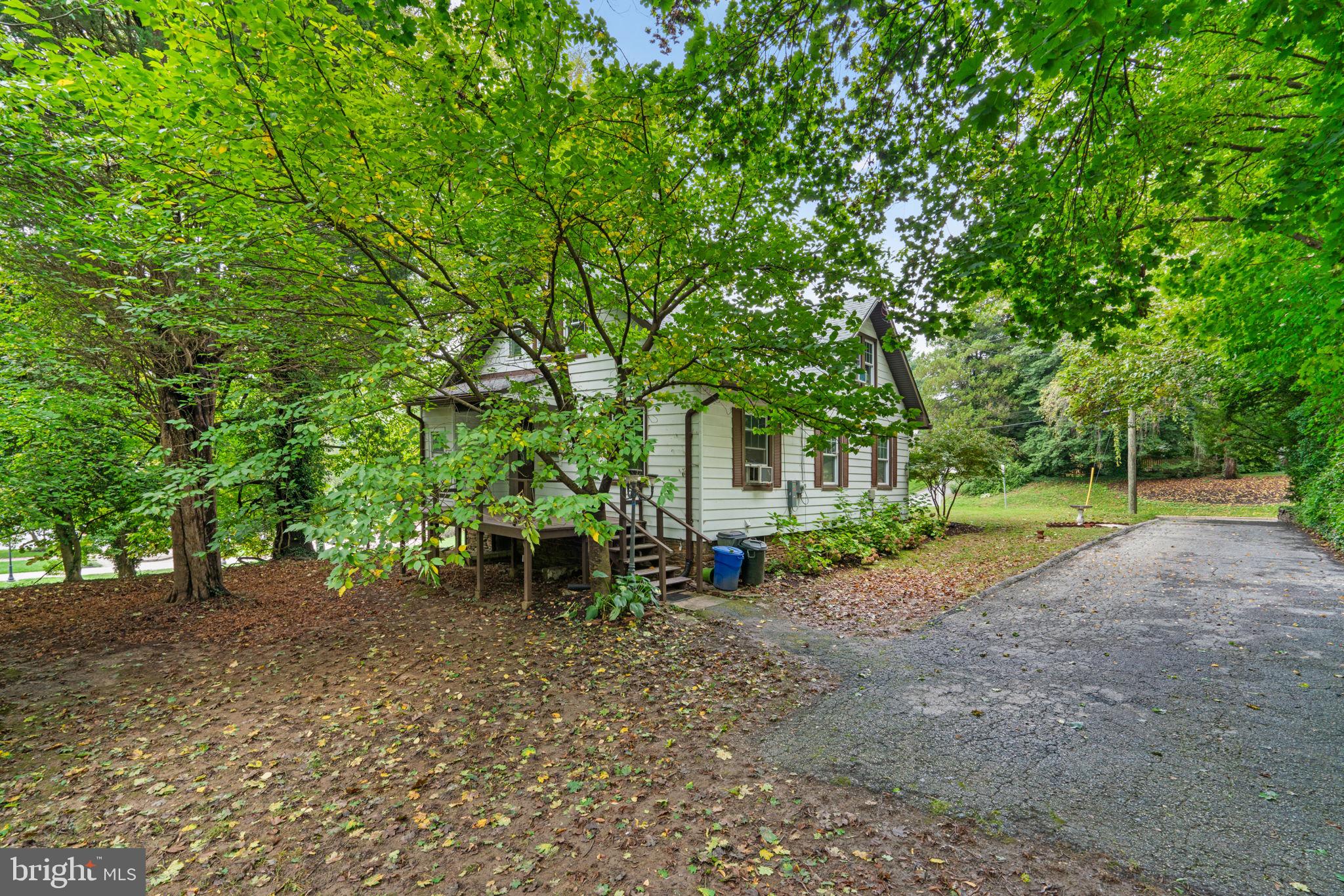 73 Cedar Ave