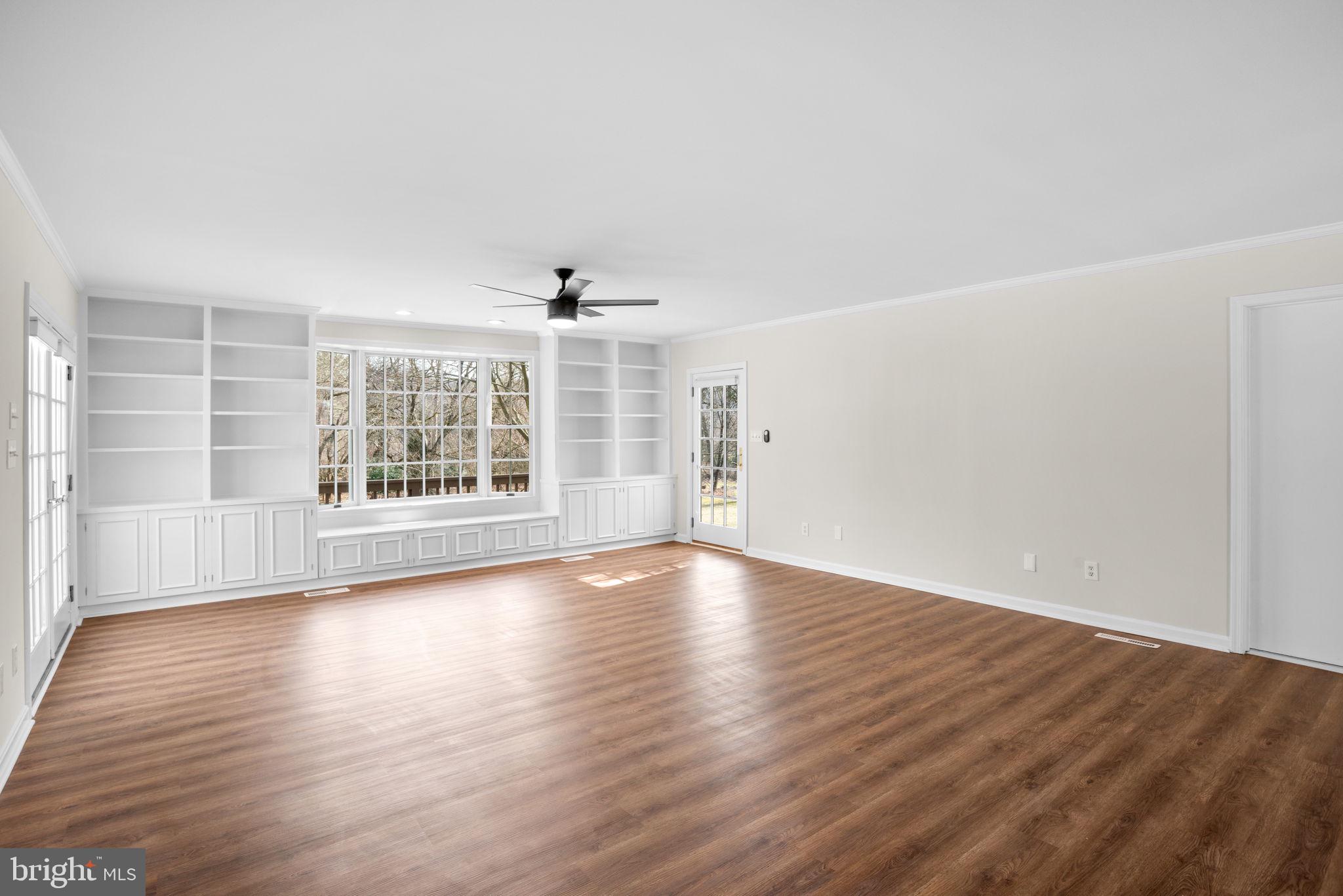 12807 Dulaney Valley Rd