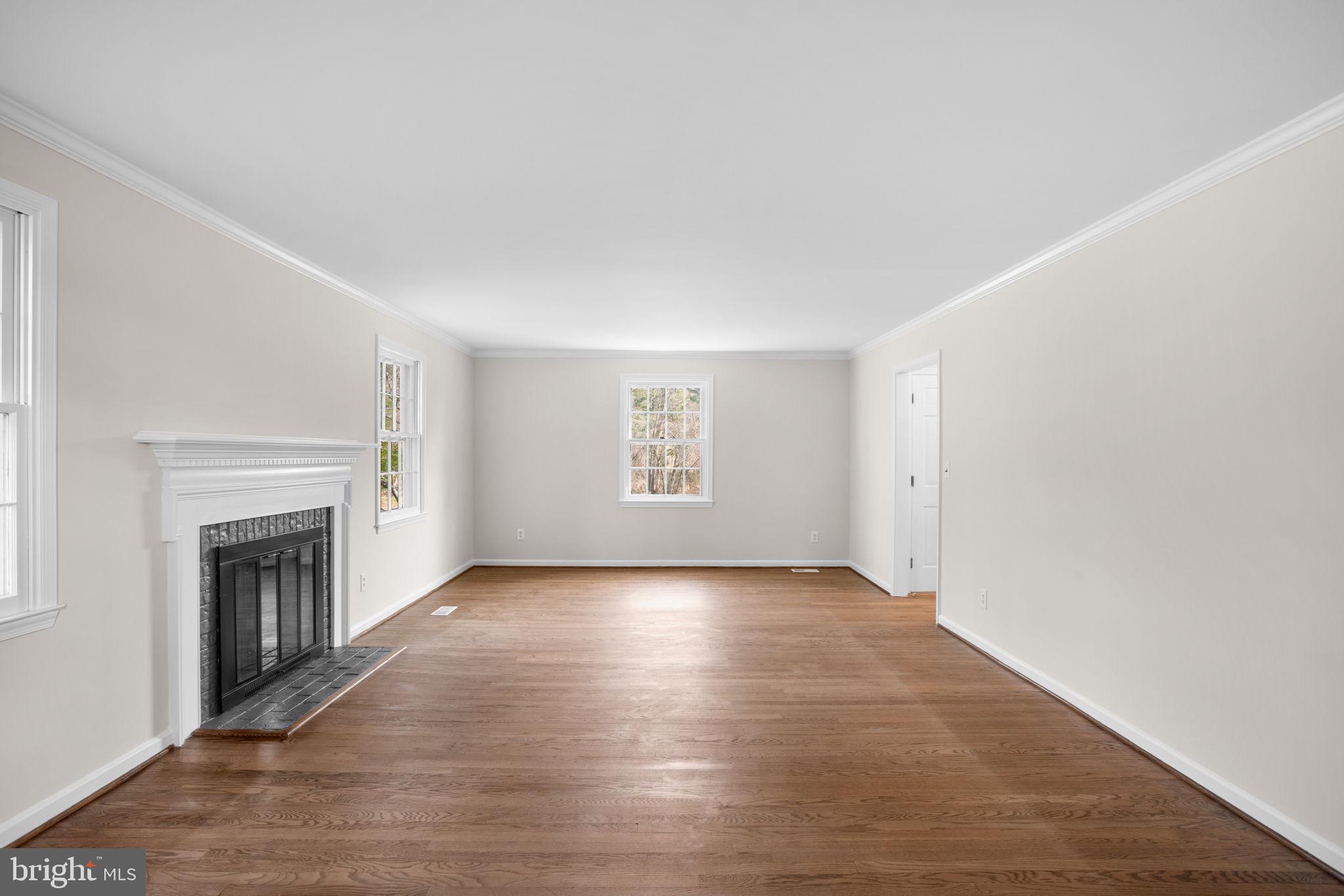 12807 Dulaney Valley Rd