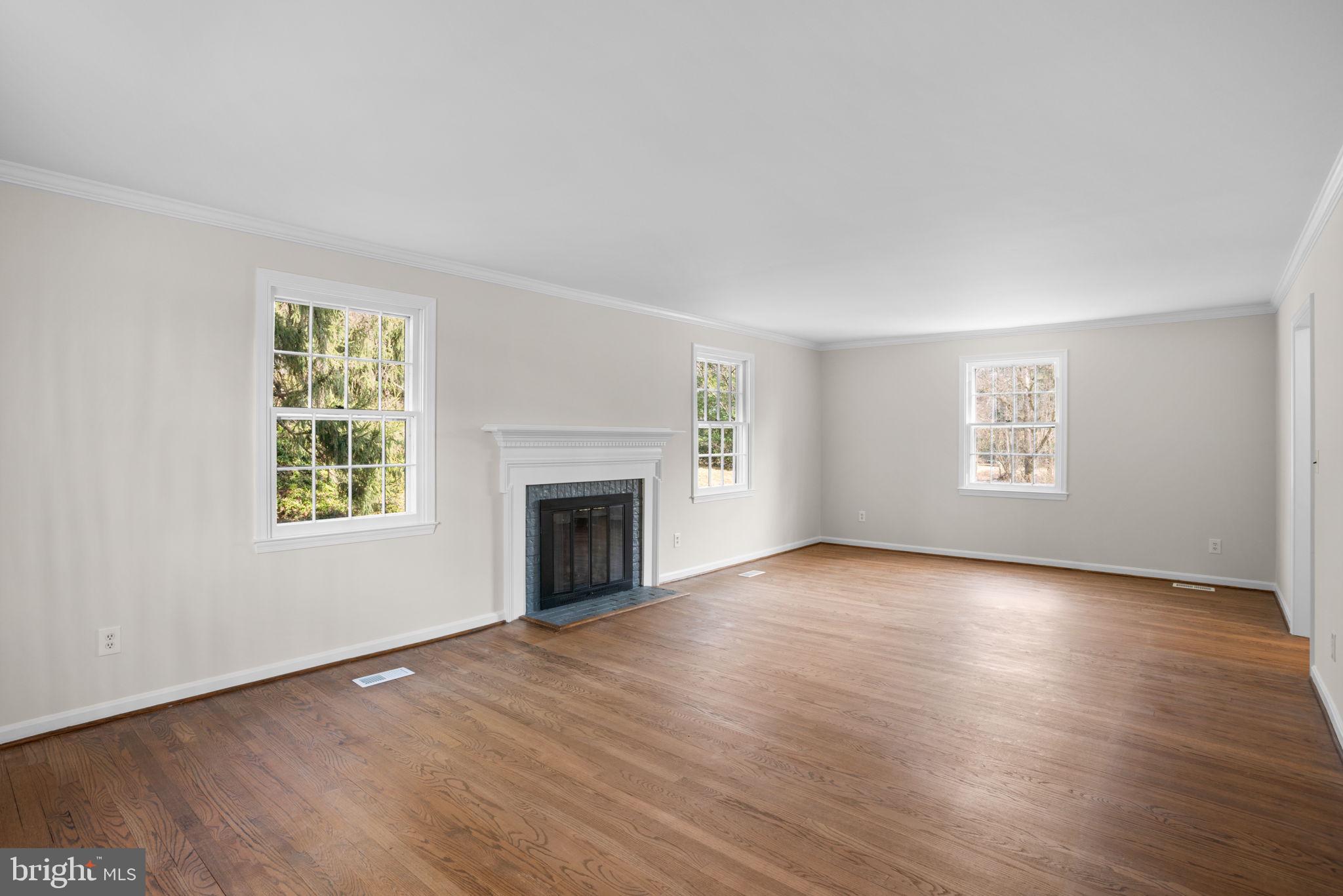 12807 Dulaney Valley Rd