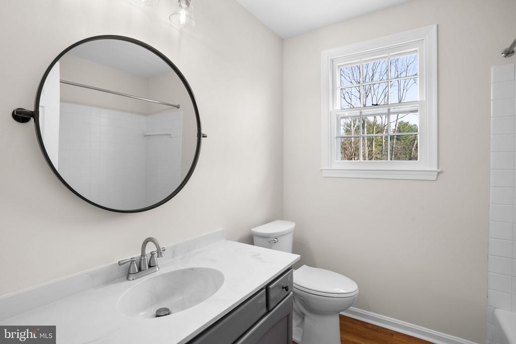 12807 Dulaney Valley Rd