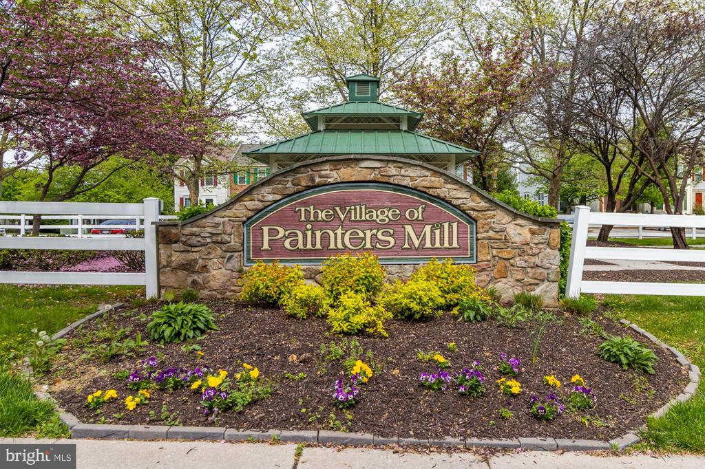 4530 Donatello Sq