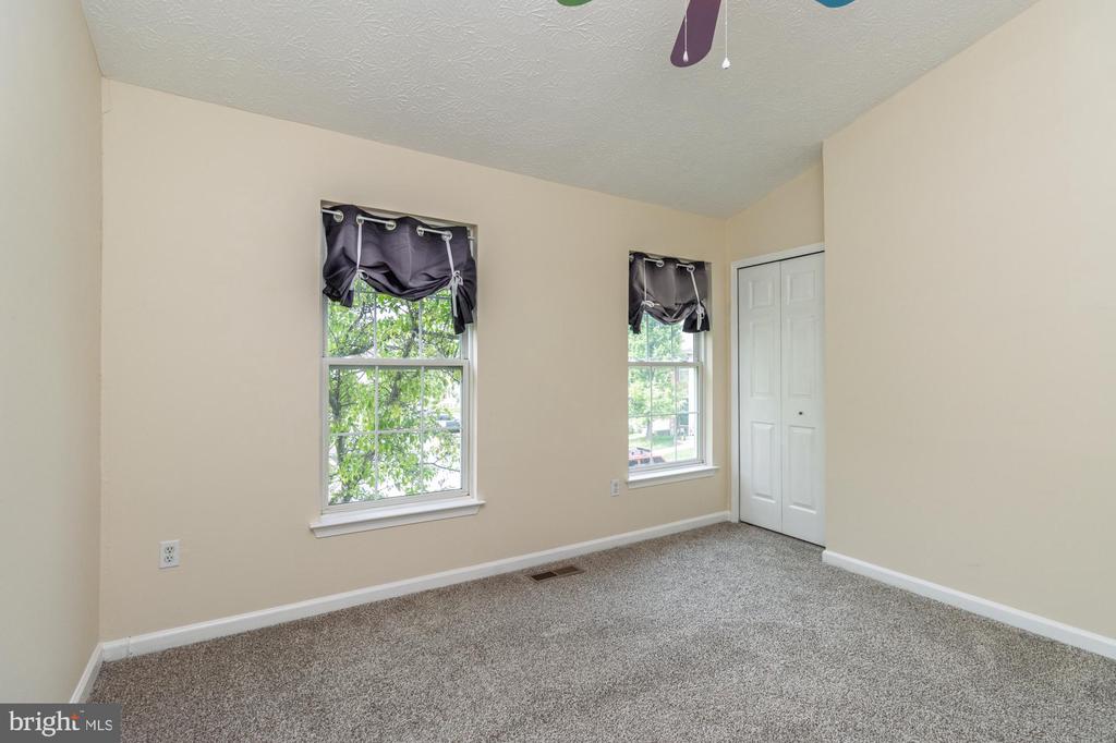 4530 Donatello Sq