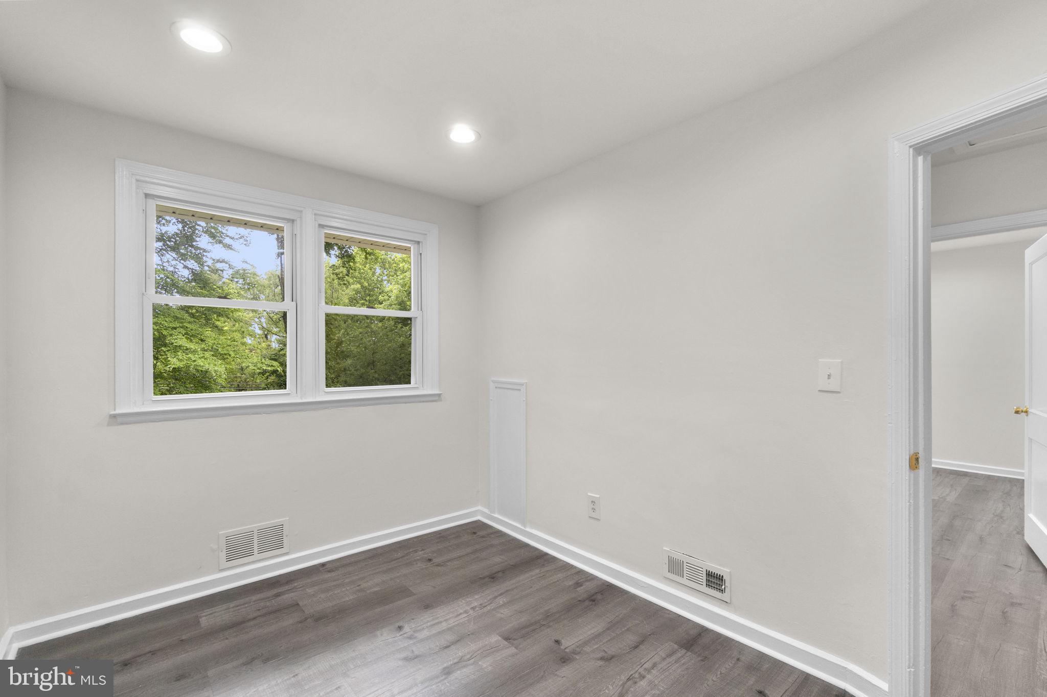 3658 CLIFMAR ROAD
