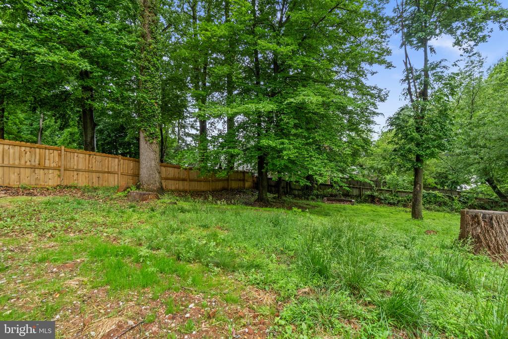 3658 CLIFMAR ROAD