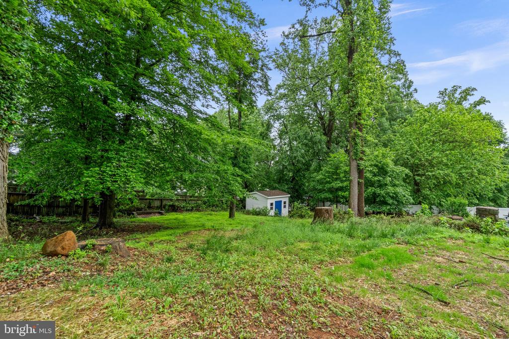 3658 CLIFMAR ROAD