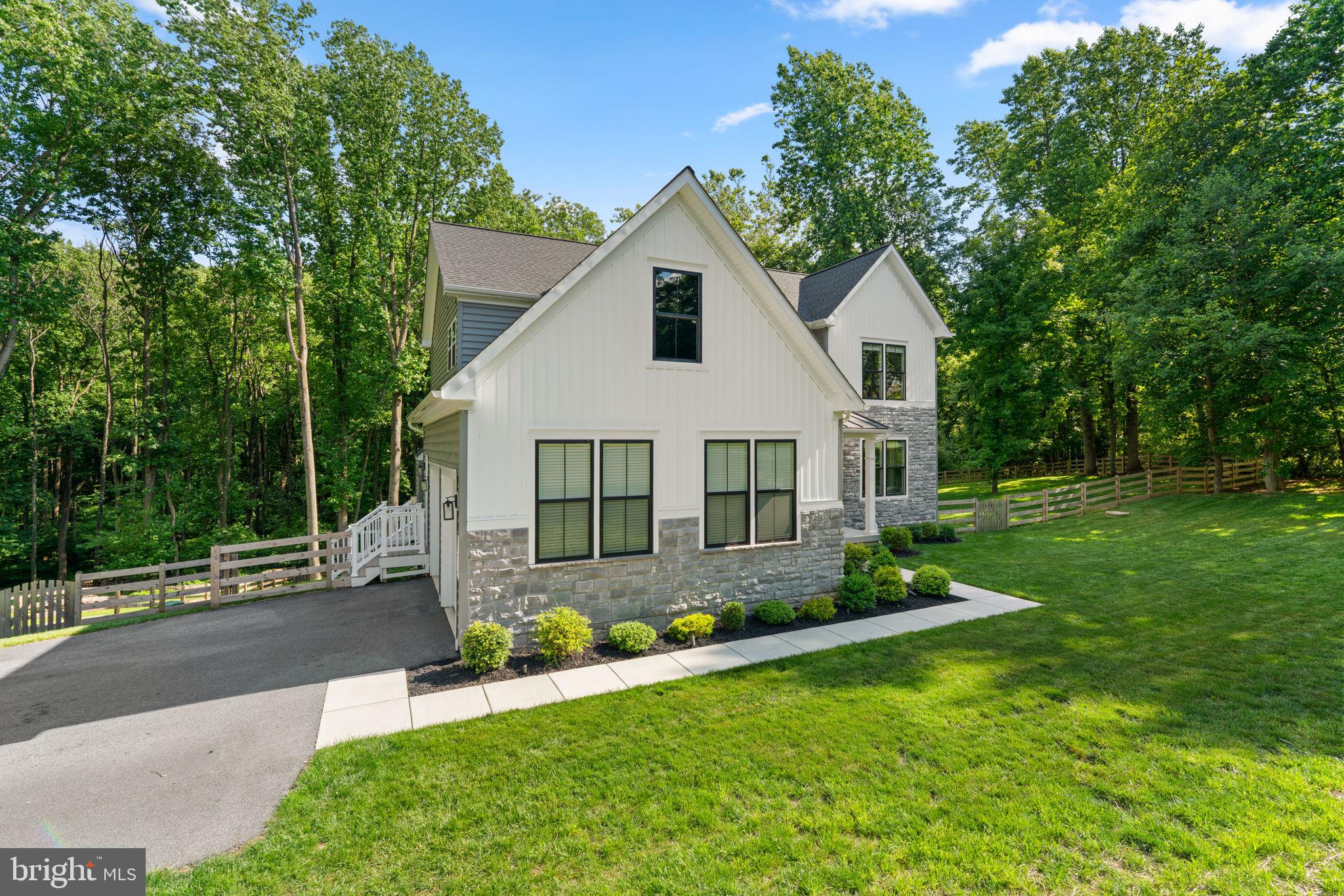 13512 ALLISTON DRIVE