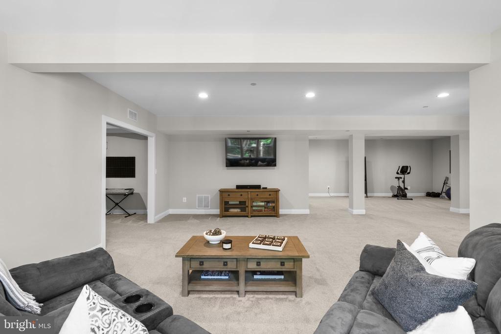13512 ALLISTON DRIVE