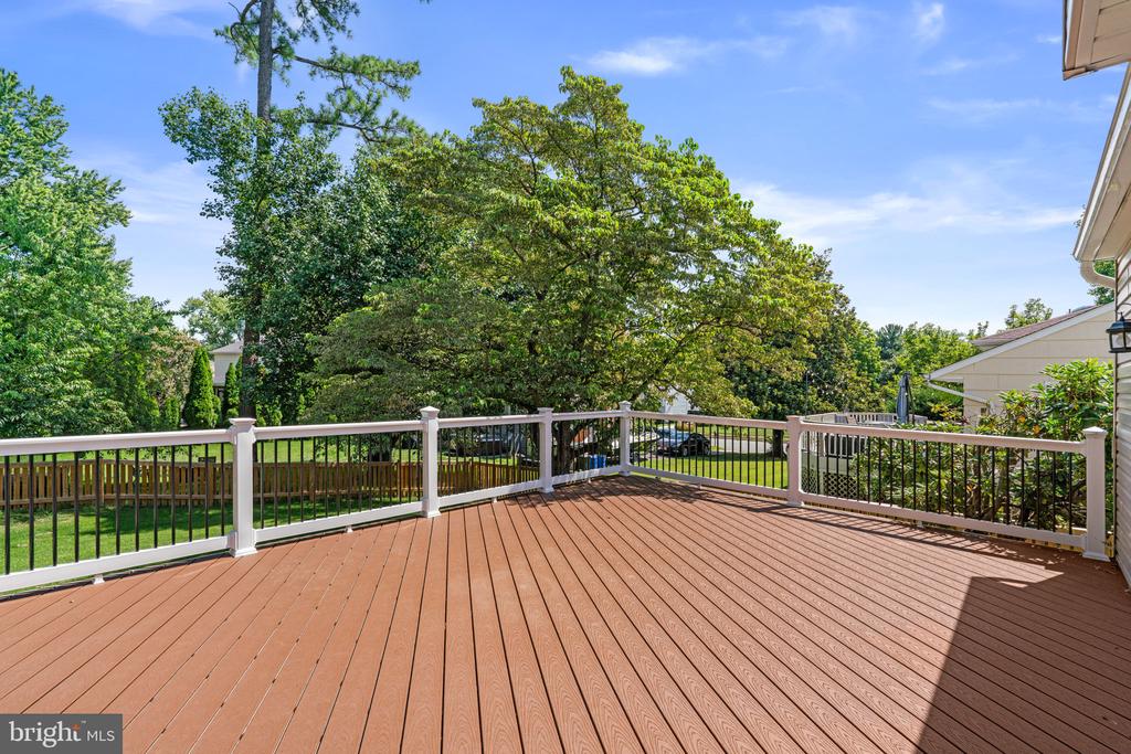 1024 BOSLEY ROAD