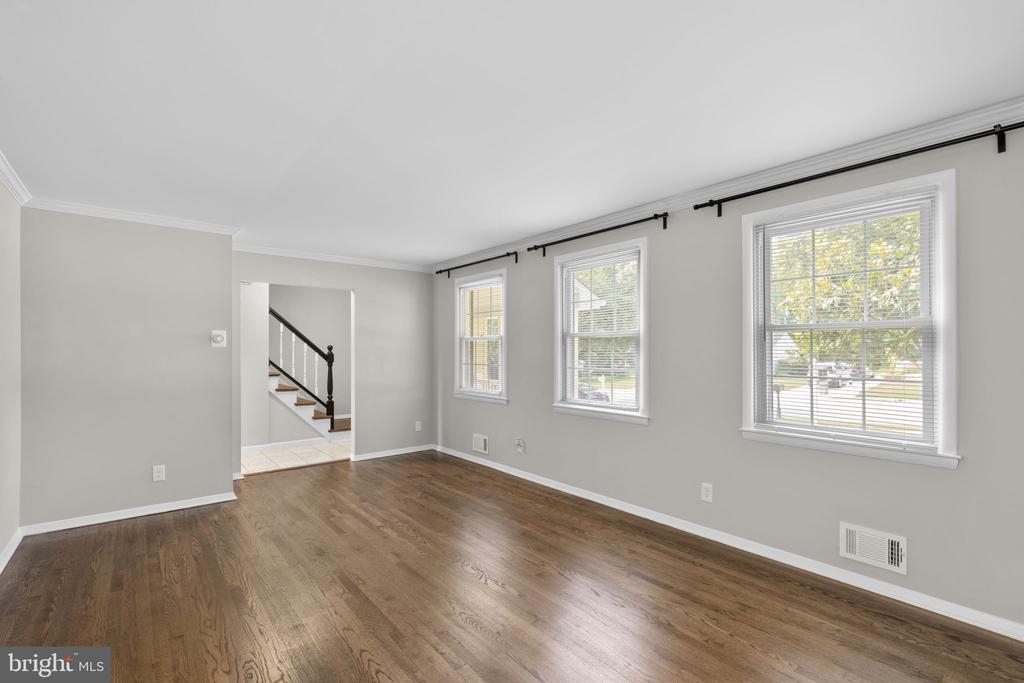 1024 BOSLEY ROAD
