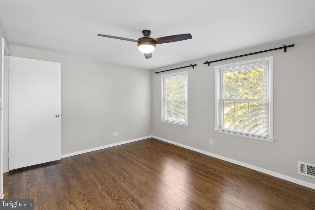 1024 BOSLEY ROAD