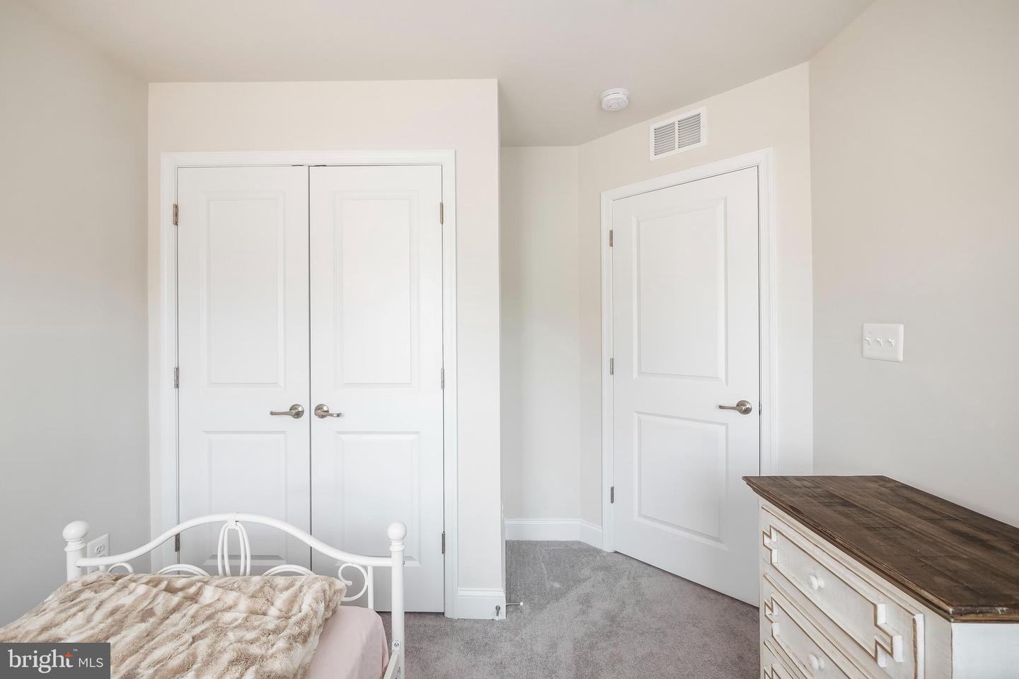7242 Conley Alley Way