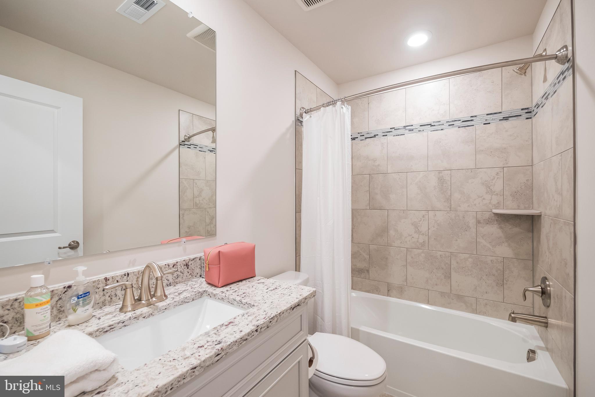 7242 Conley Alley Way