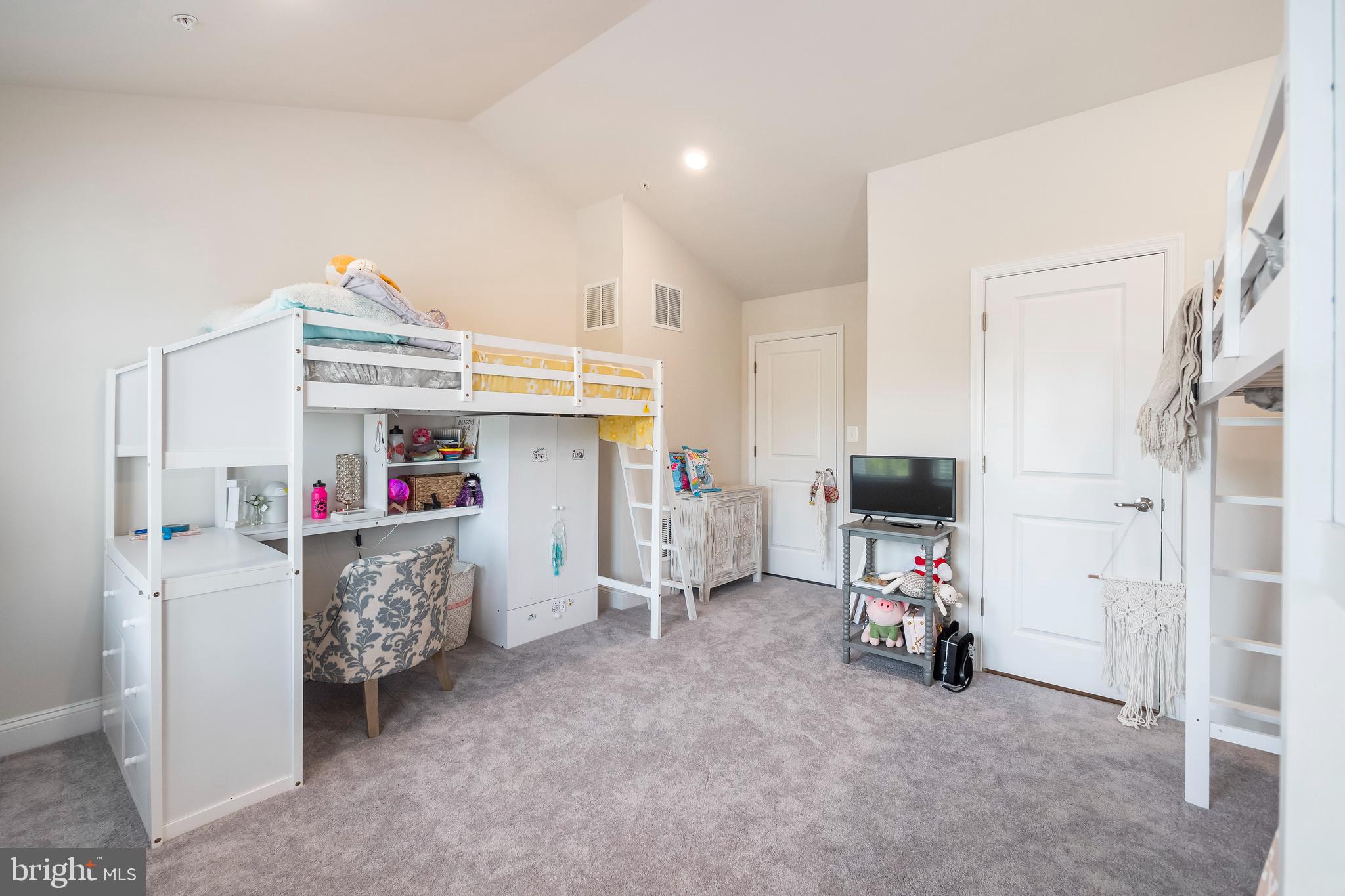 7242 Conley Alley Way