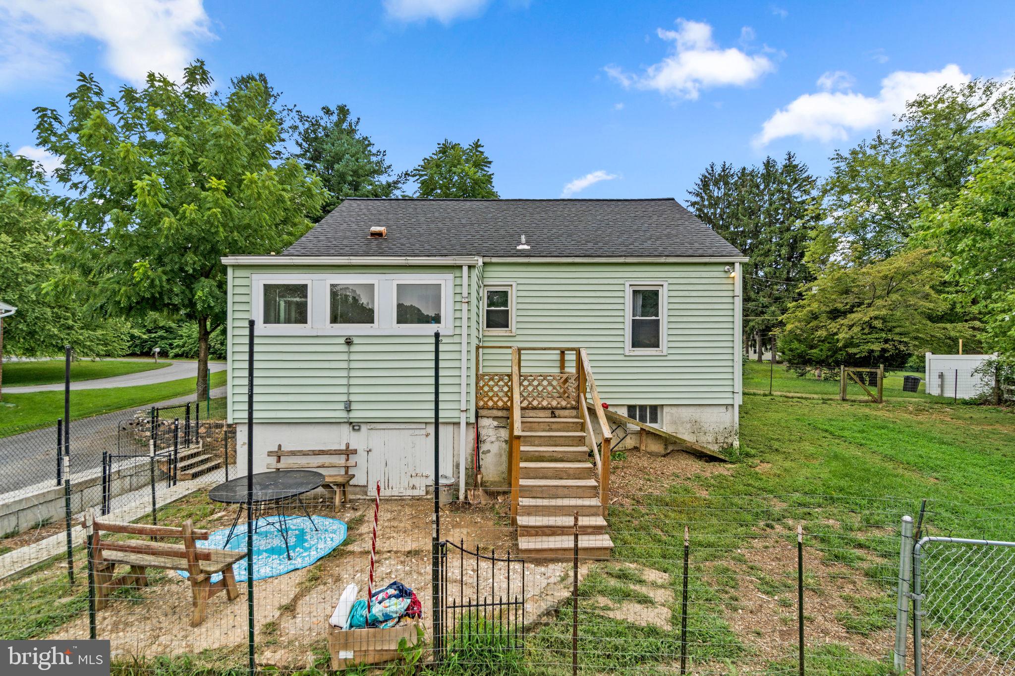 6215 Oakland Mills Rd