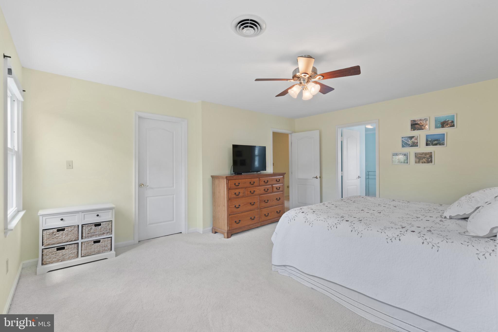 3506 Chases Forest Dr