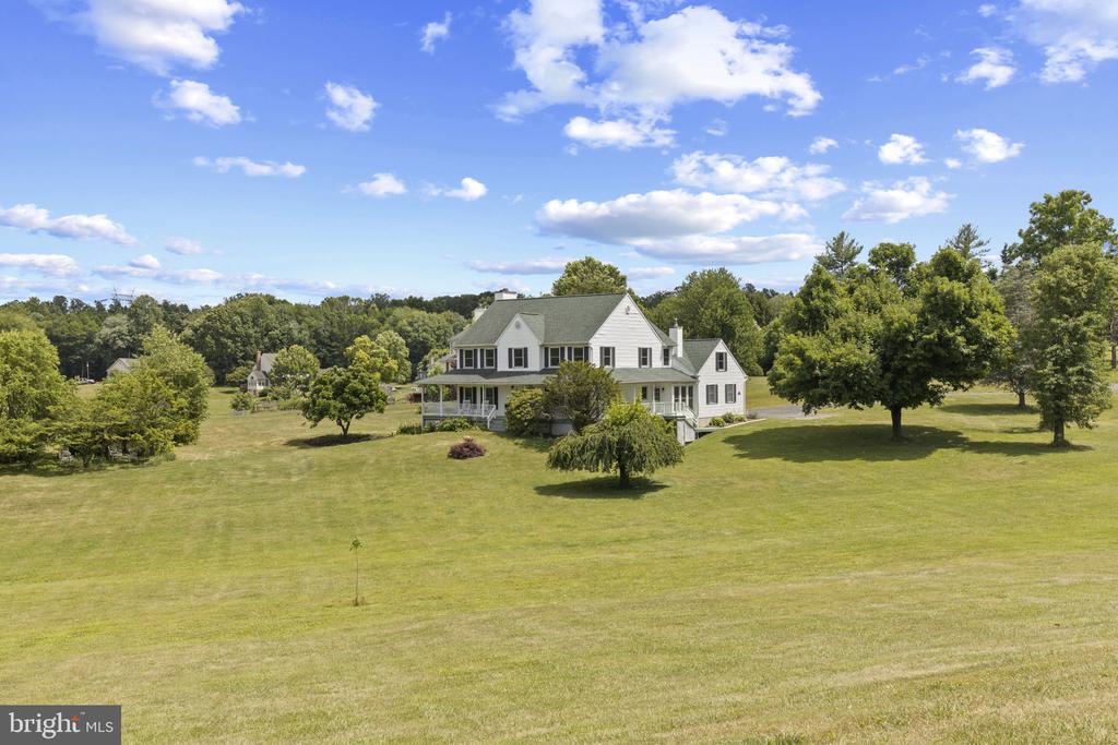 3506 Chases Forest Dr