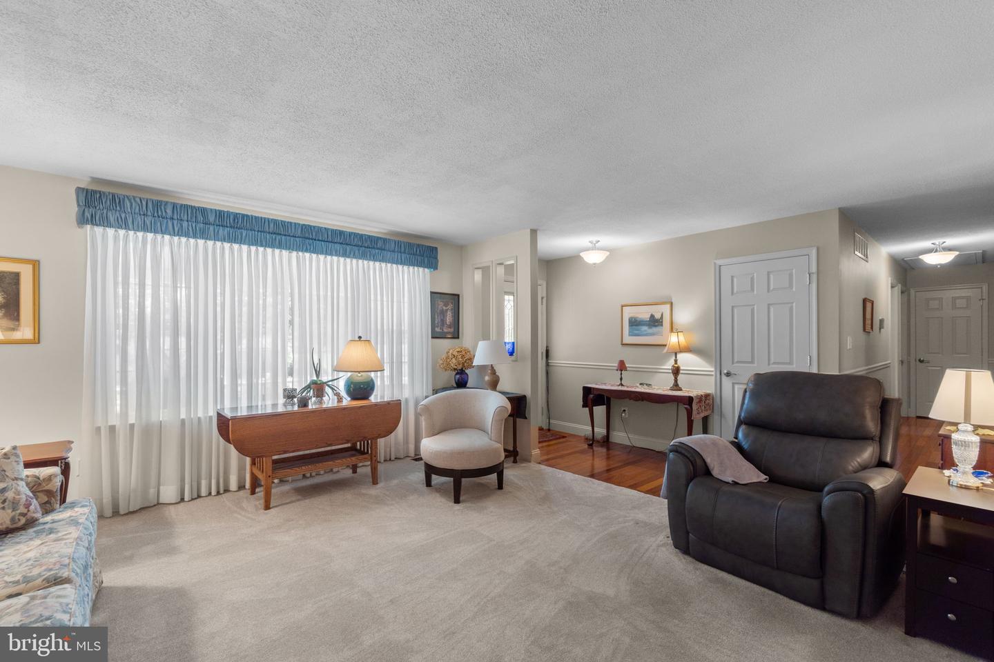 612 Lynn Way