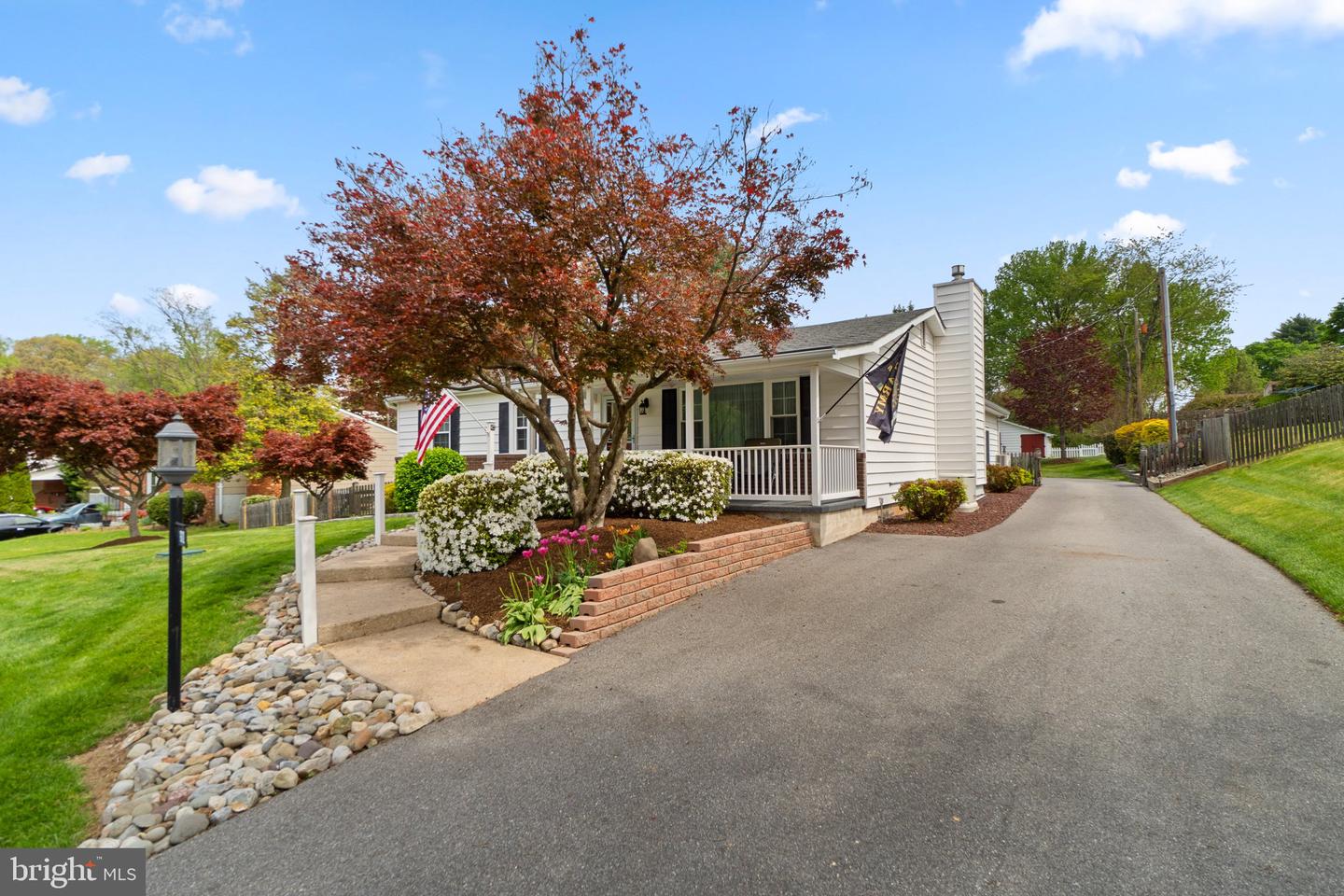 612 Lynn Way