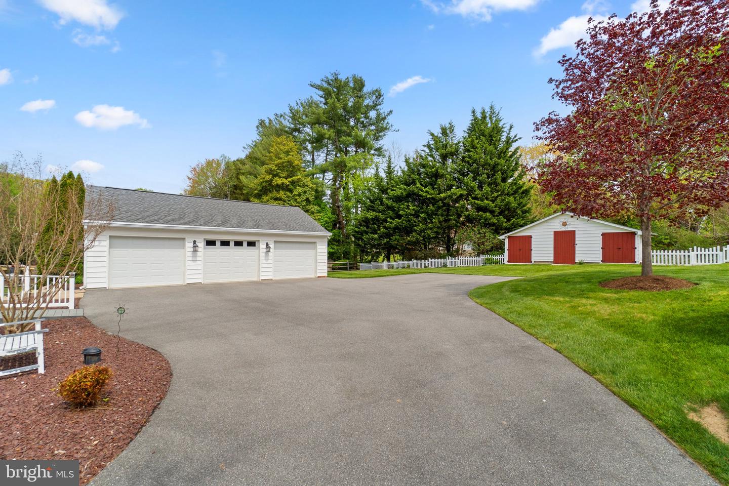 612 Lynn Way