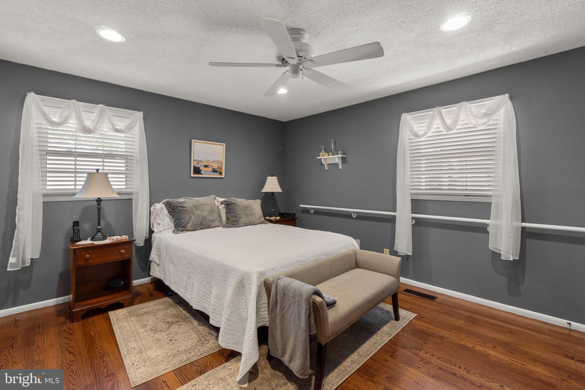 612 Lynn Way