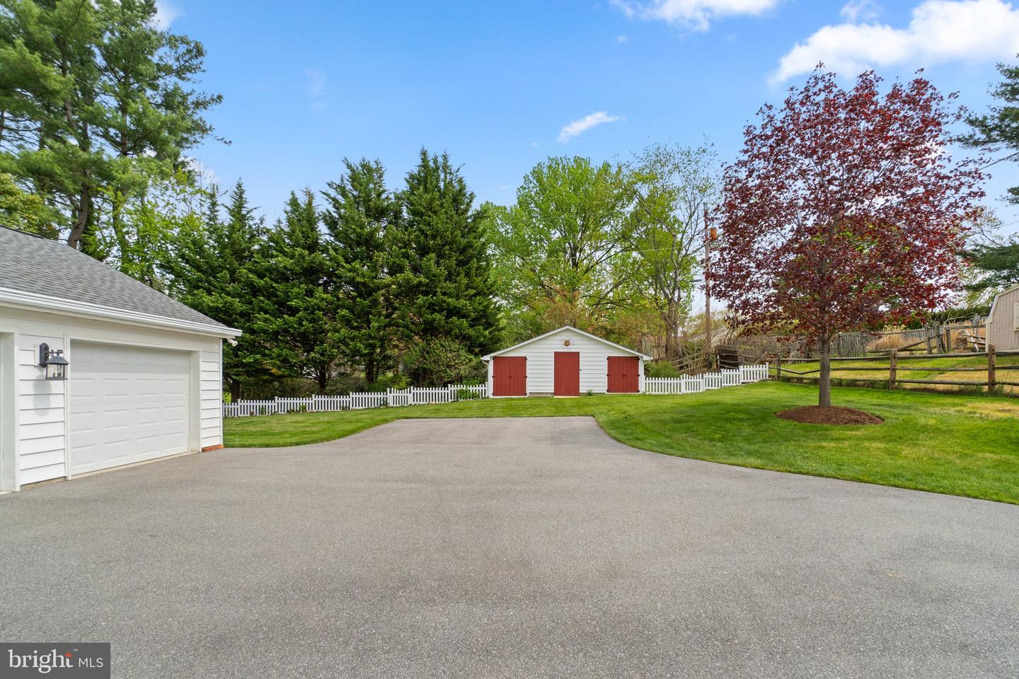612 Lynn Way