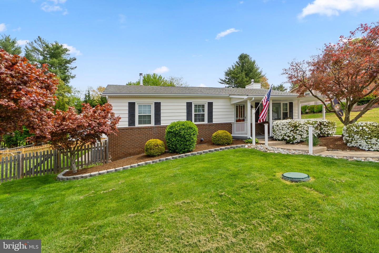 612 Lynn Way