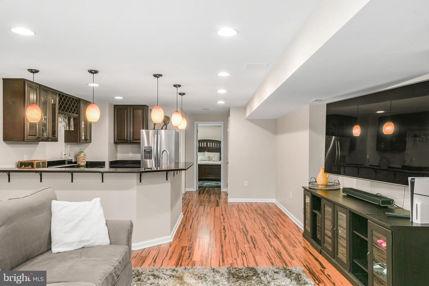 3421 Tuckaway Dr