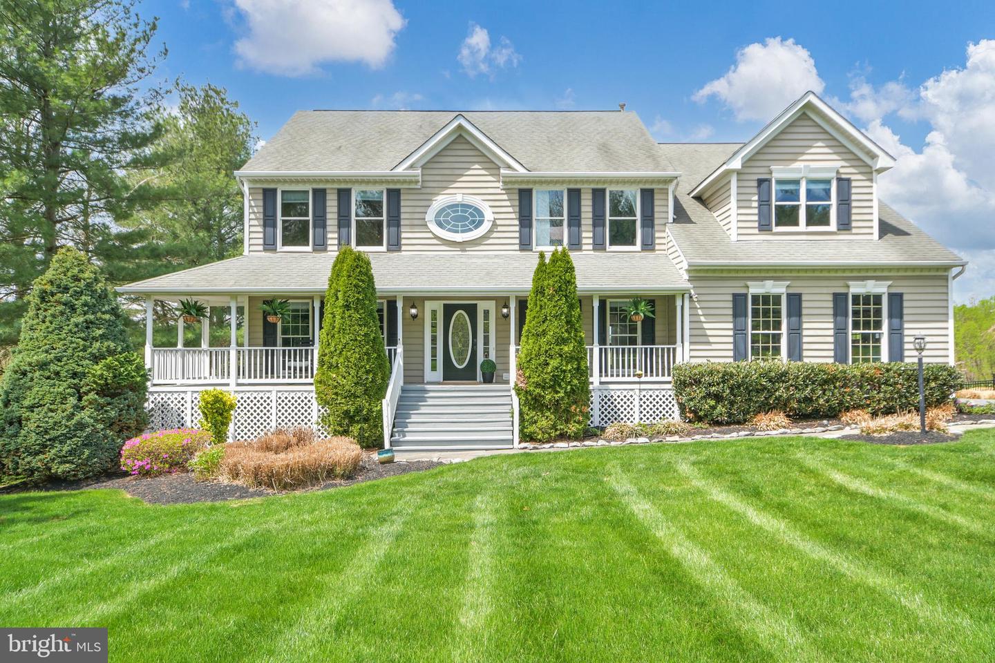 3421 Tuckaway Dr
