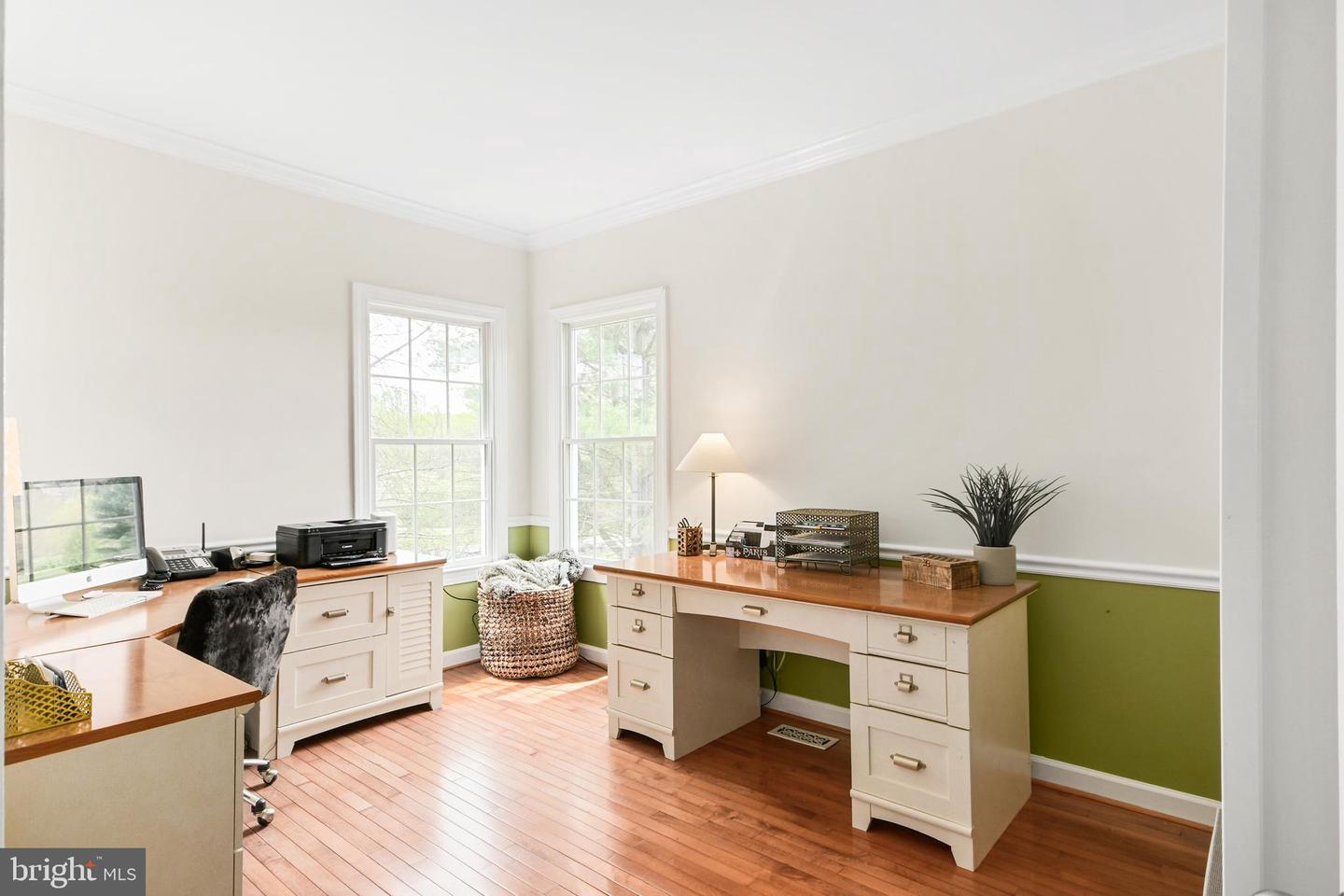 3421 Tuckaway Dr