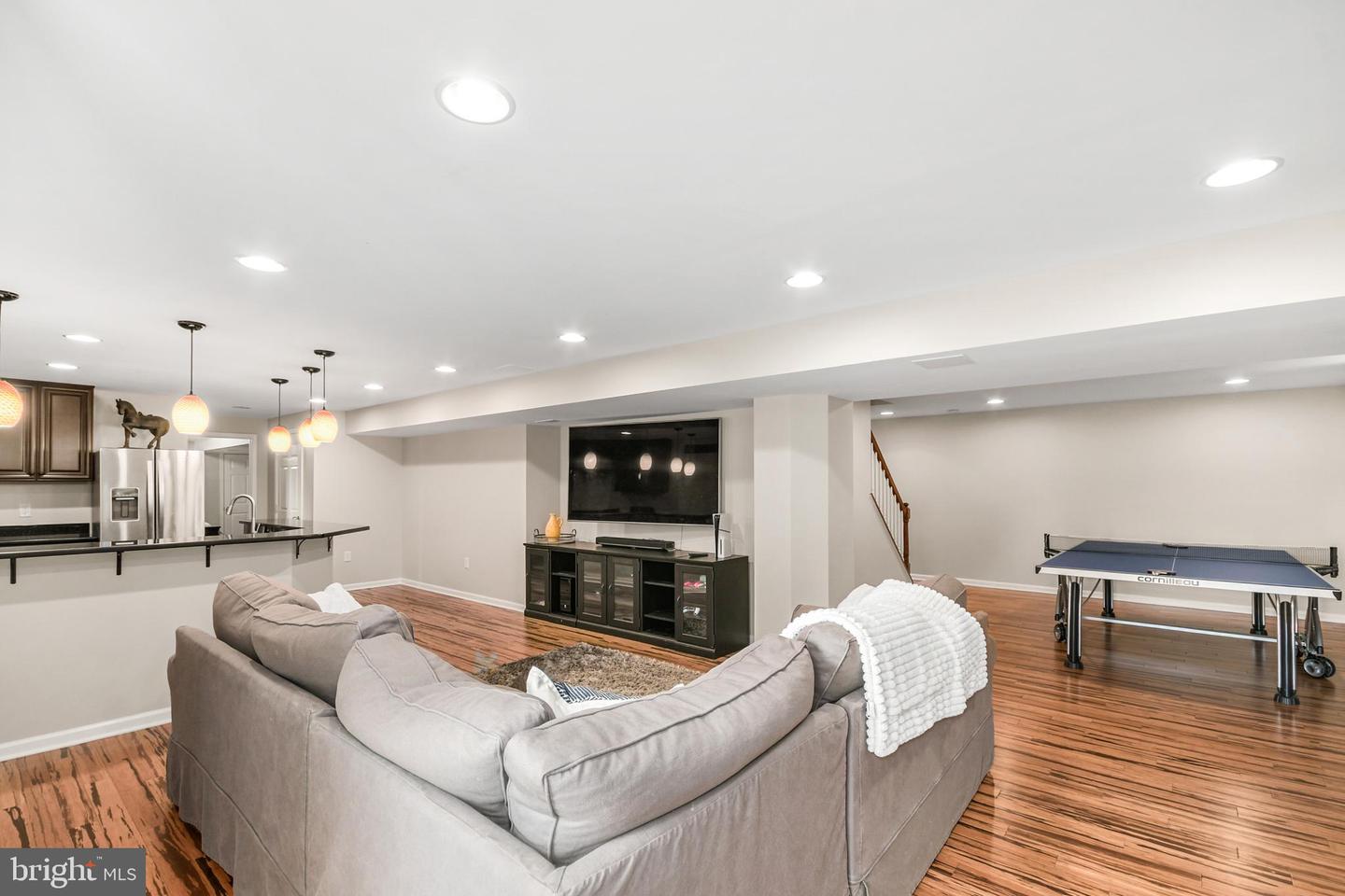 3421 Tuckaway Dr