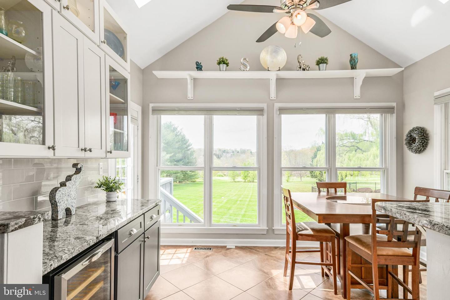 3421 Tuckaway Dr