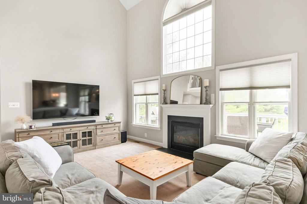 3421 Tuckaway Dr