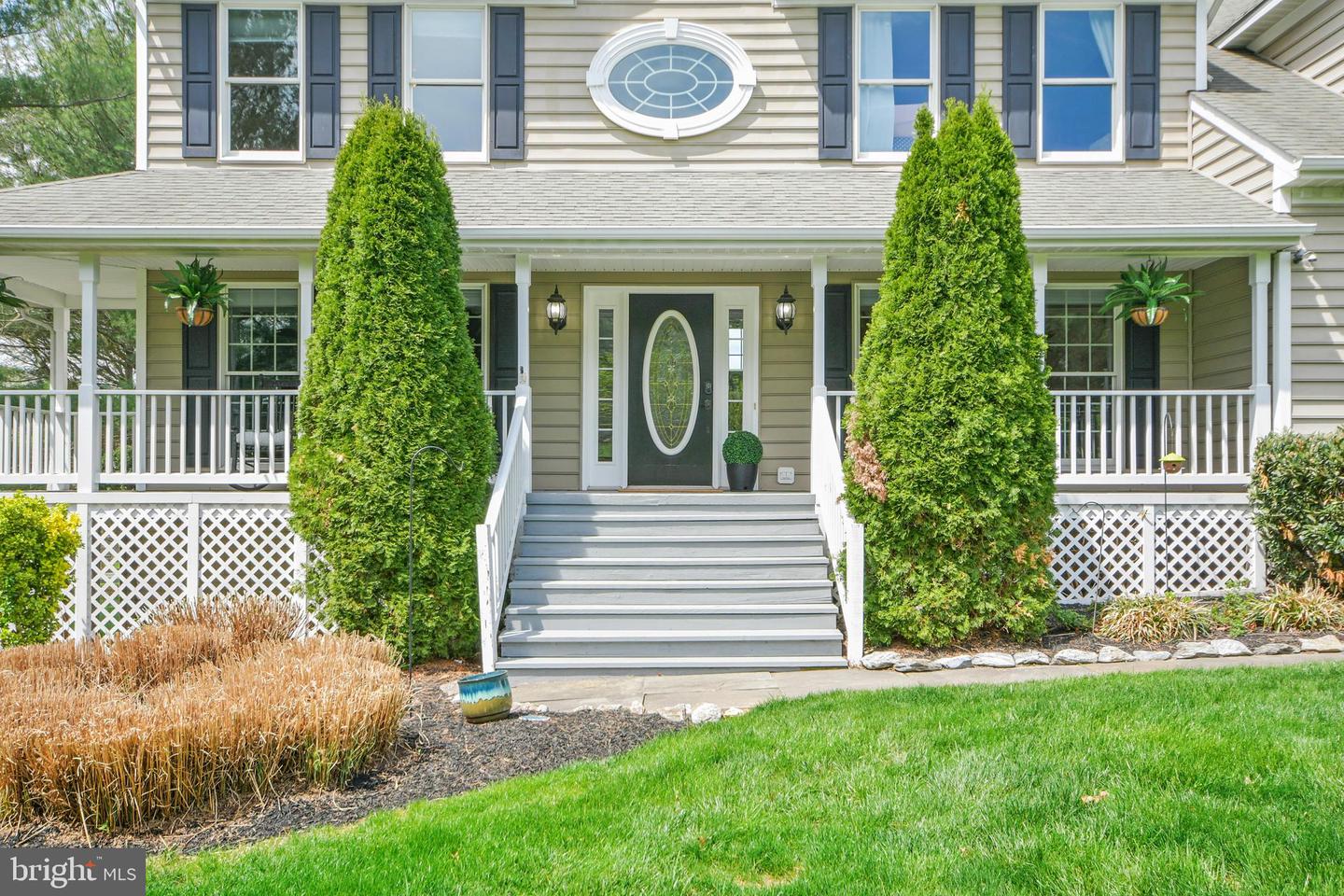 3421 Tuckaway Dr